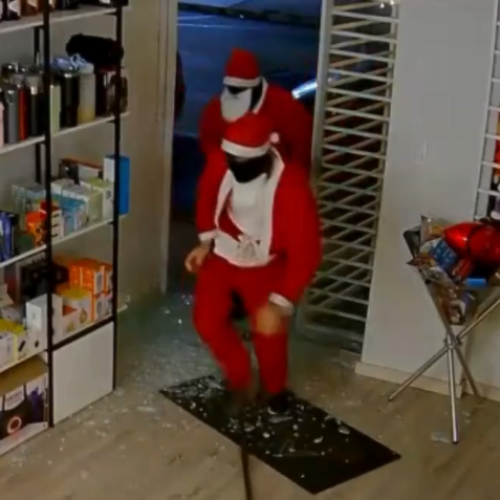 Natal do Crime: Papais Noéis Ladrões Furtam Loja em Minas Gerais e Desaparecem Magicamente🎅