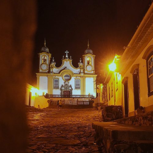 Tiradentes, MG: Um Pedacinho do Brasil Onde a História e a Beleza se Encontram